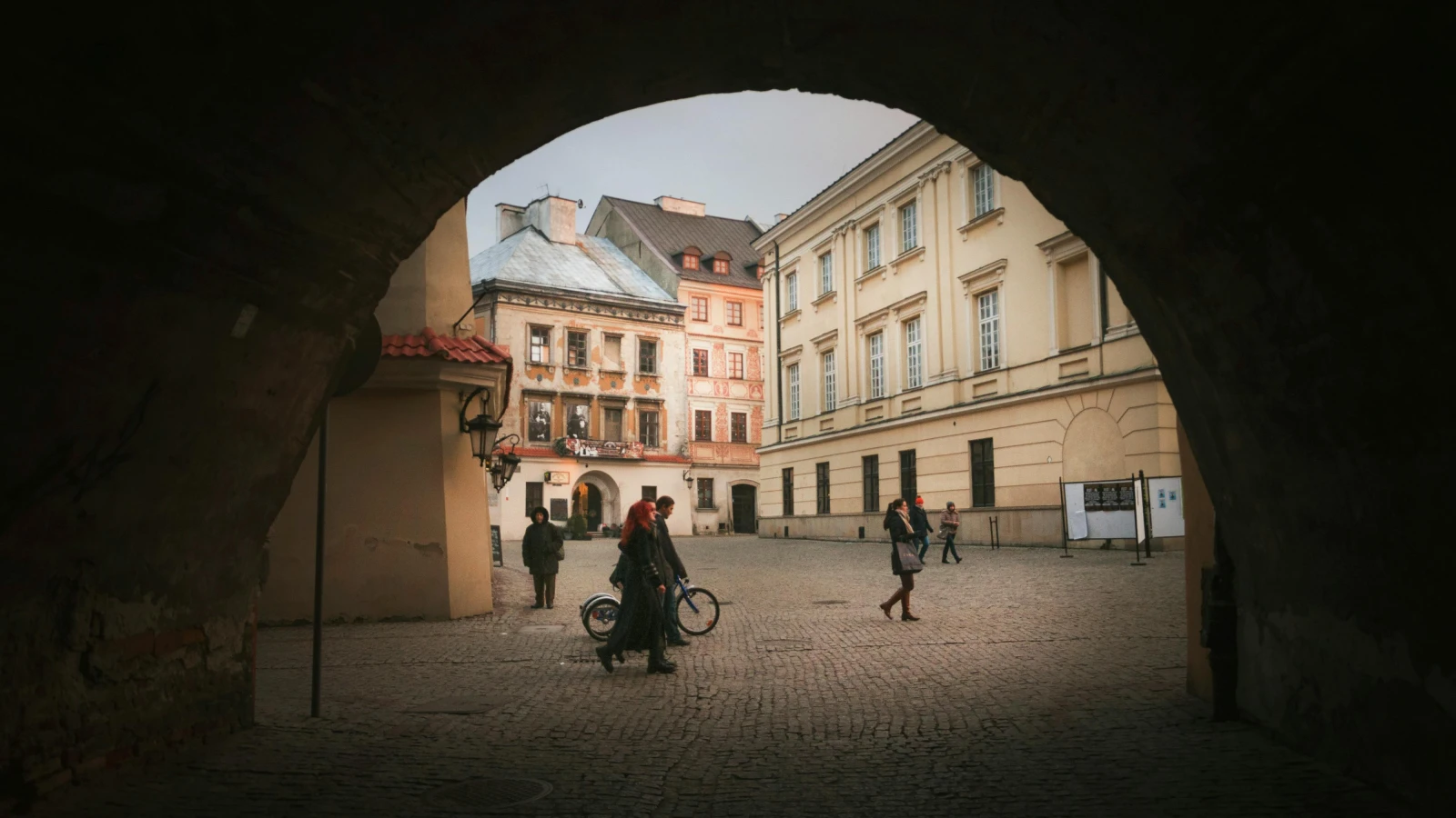 Kraków historic archway view for city driving and vehicle rental guide